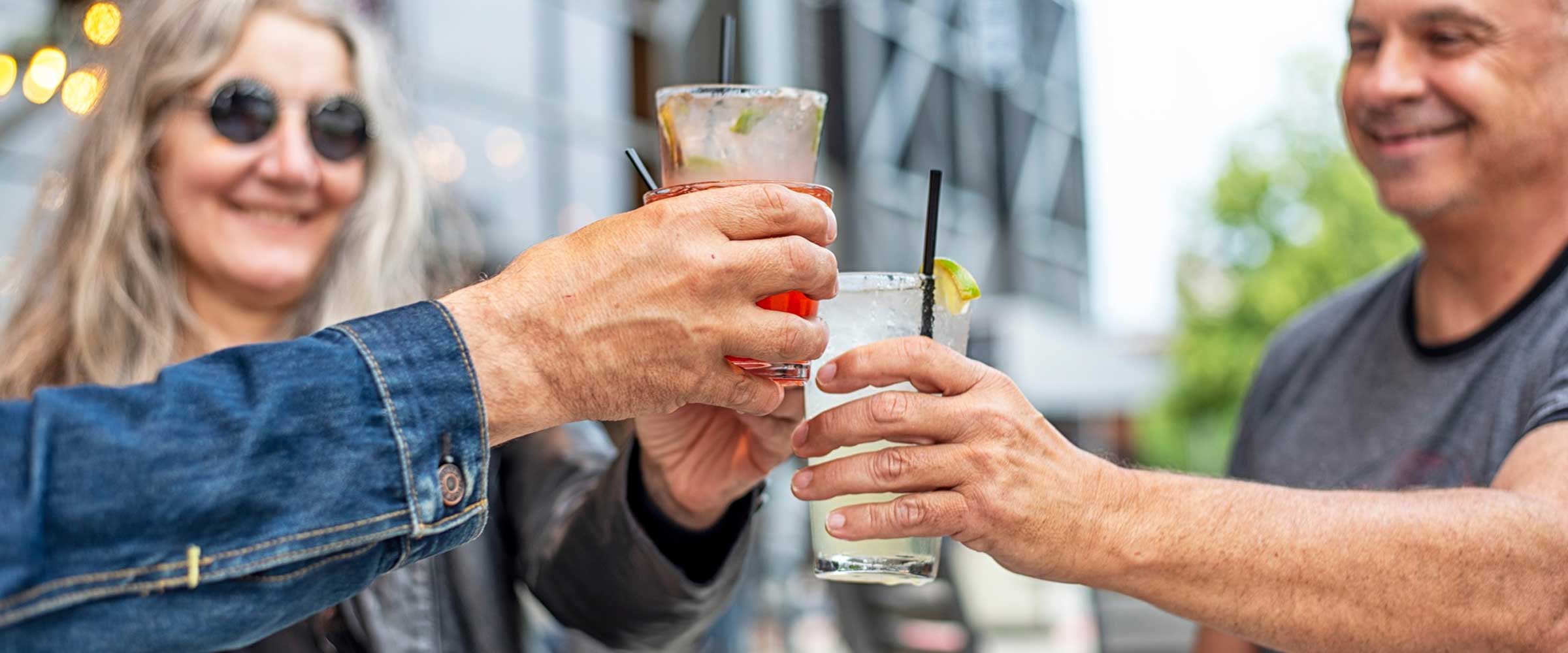 drinks on a table - desktop version